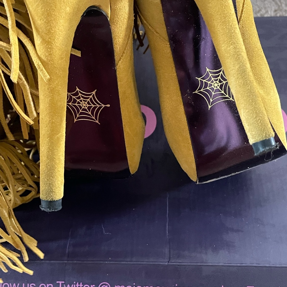 Mojo Moxy Burlesque Fringe Boot Size 8.5 - image 6